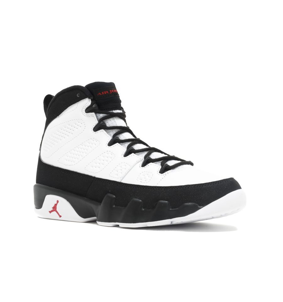 White jordan store retro 9