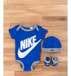 Детский набор Nike Baby (0-6M) Bodysuit, Hat and Booties Box Set