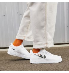 Nike Air Force 1 07 Multi Swoosh
