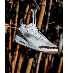Jordan Spizike Low Metallic Gold