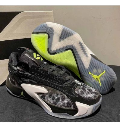 Jordan Luka 2 Black Volt