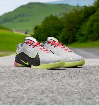 Nike LeBron XXII "Crown Jewel"