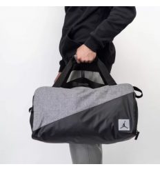 Сумка Jordan Jumpman Duffel Bag черно-серая