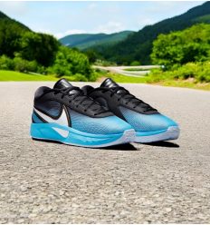 Nike Giannis Freak 6 Christmas