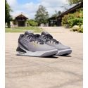 Jordan Max Aura 5 Grey