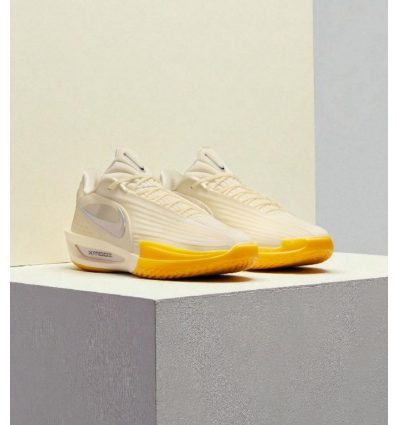 Nike G.T. Cut 3 Turbo Coconut