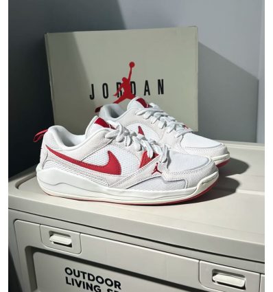 Jordan CMFT Era Sail