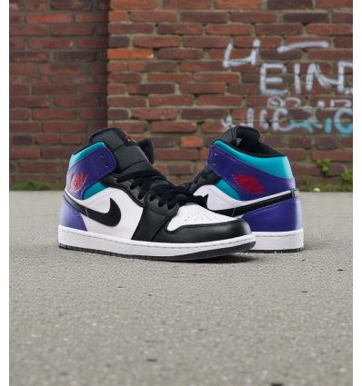 Air Jordan 1 Mid Aqua