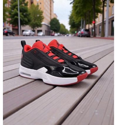 Jordan Max Aura 6 Black