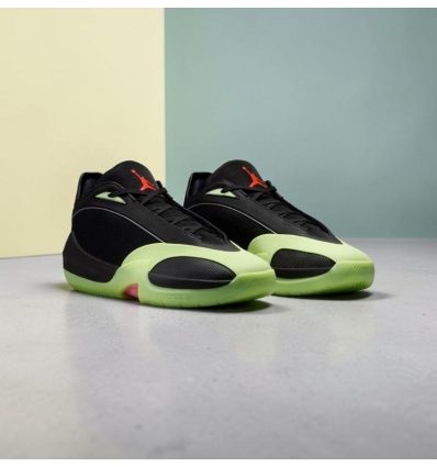 Jordan Triangle Barely Volt